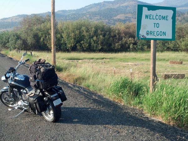 Entering Oregon on Hwy 395