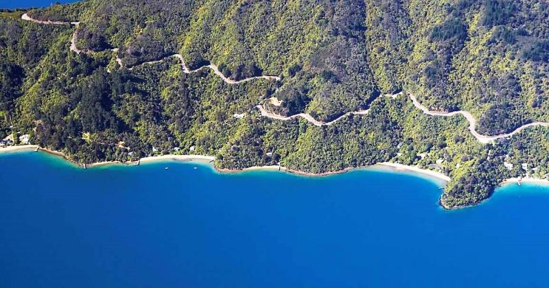 27-day Motorcycle Tour of New Zealand's Nth. & Sth. Islands.